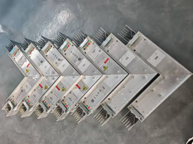 Aurrerapen berri bat korronte altuko potentziaren transmisioan eta banaketan: busbar trunking soluzio pertsonalizatuek hornikuntza industrial eraginkorra ahalbidetzen dute.